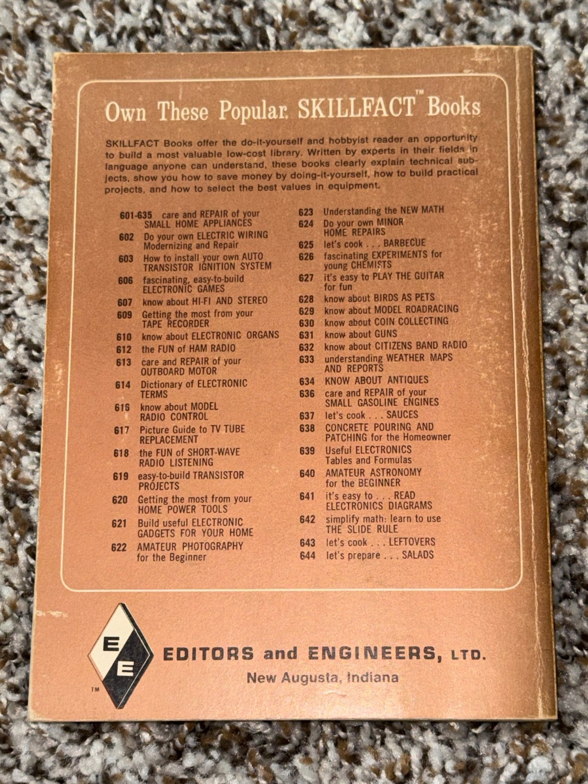 Useful ELECTRONICS TABLES and FORMULAS Skillfact Paperback, First Printing 1966